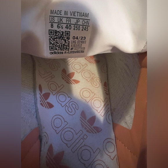 Adidas Samba OG White and Coral Sneakers - Picture 5 of 5